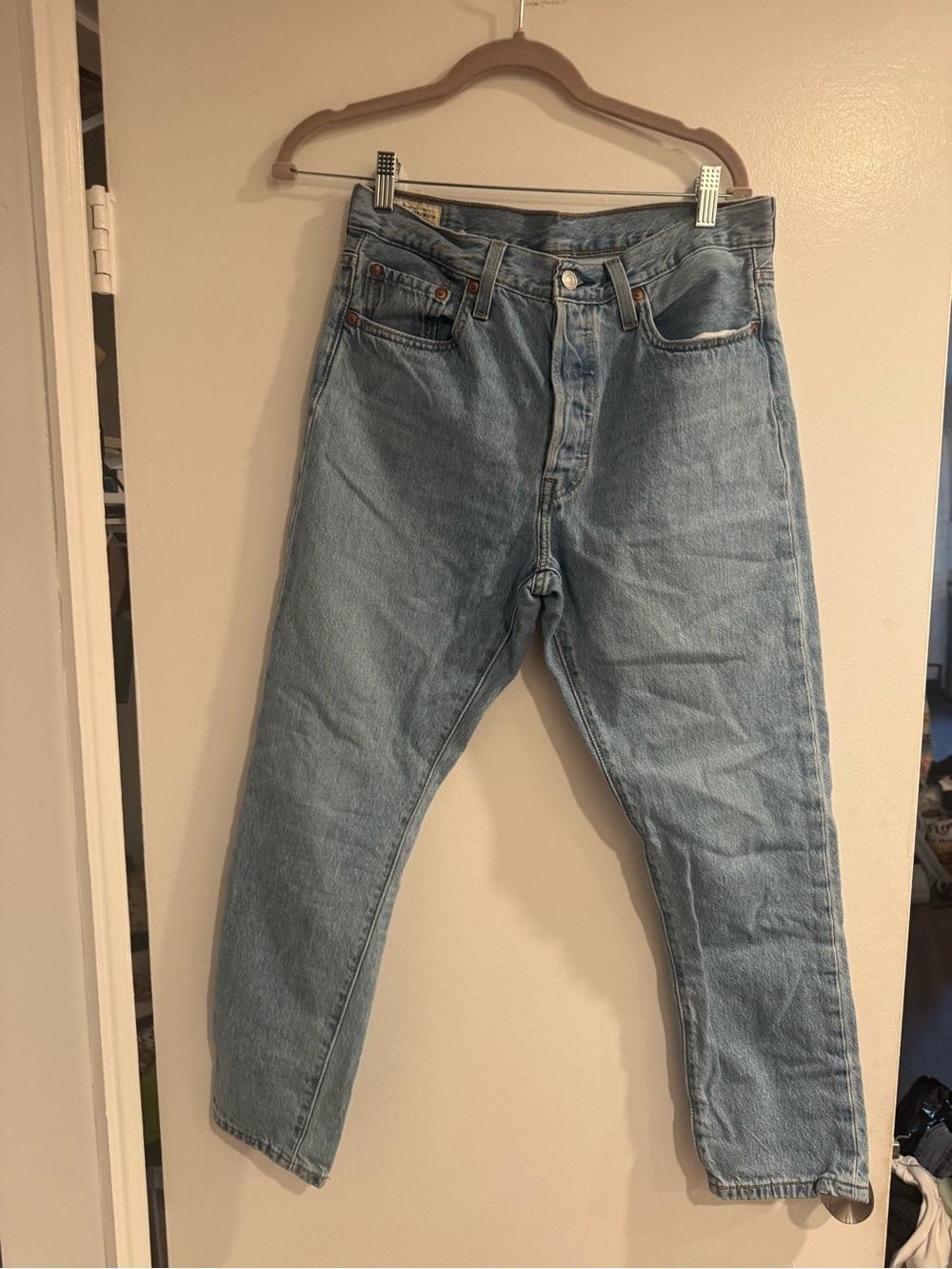 Levi's Premium Light Blue 100% cotton denim jeans, 501s skinny w 29 L 28